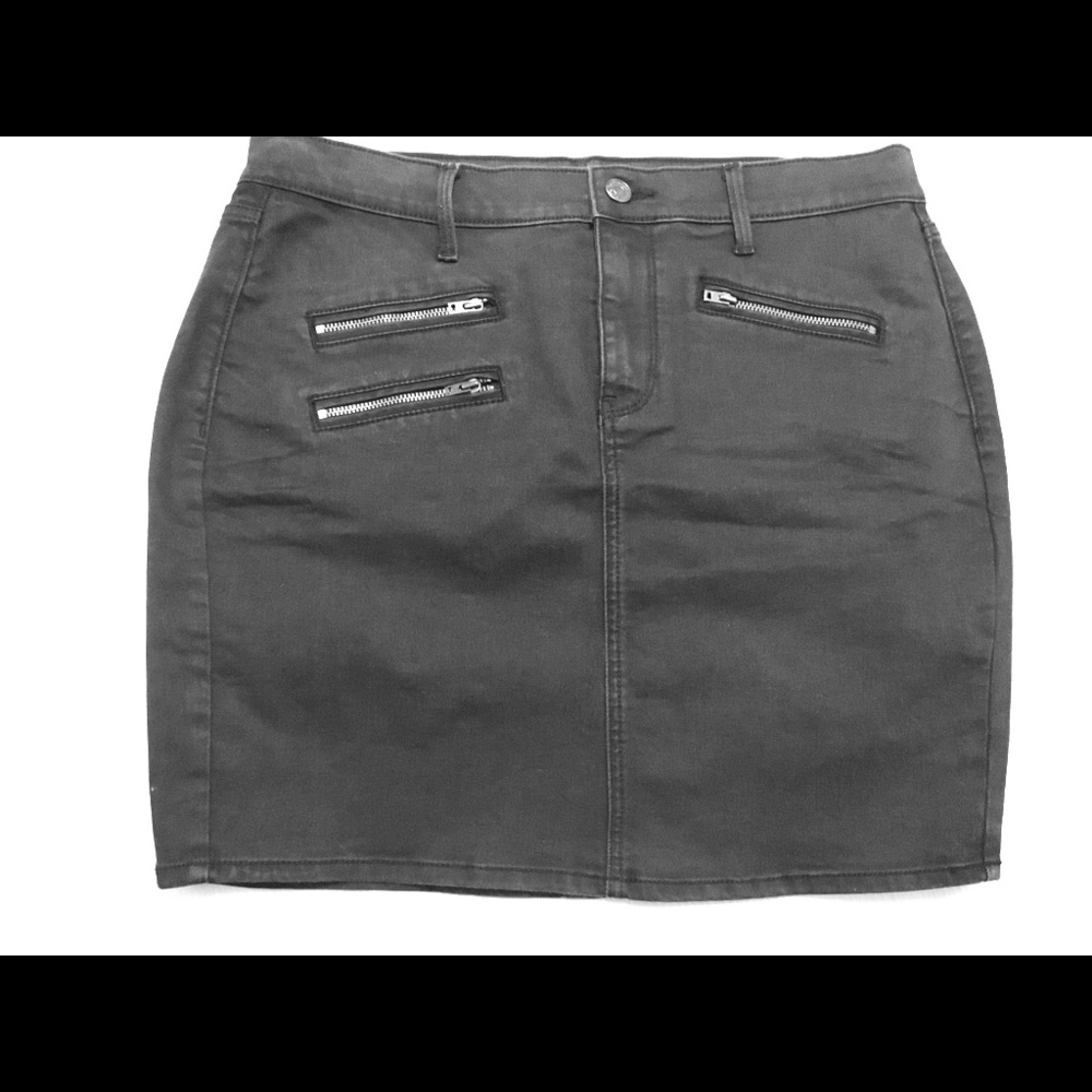 Size 8r Banana Republic black jean mini skirt